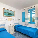 Daire Elegante Al Mare Agrustos