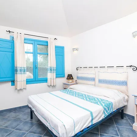 Elegante Villetta Al Mare Agrustos *