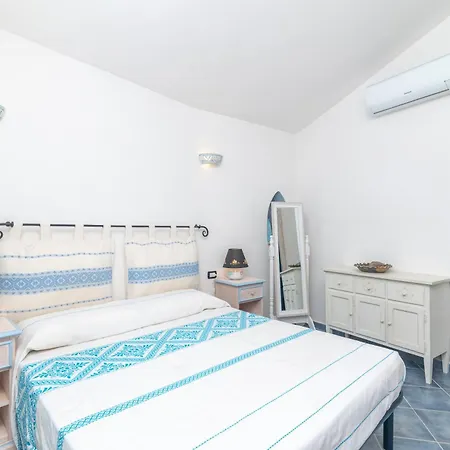 Apartment Elegante Villetta Al Mare Agrustos